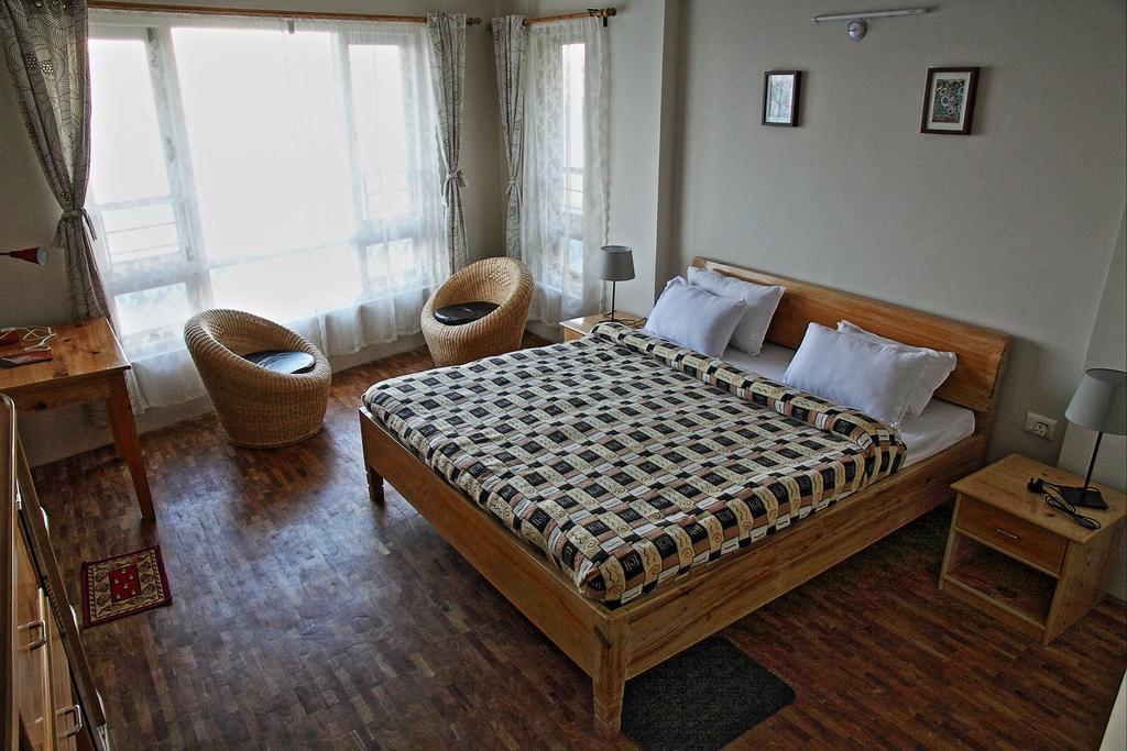 ホテル Yuru Retreat Delo カリンポン 部屋 写真