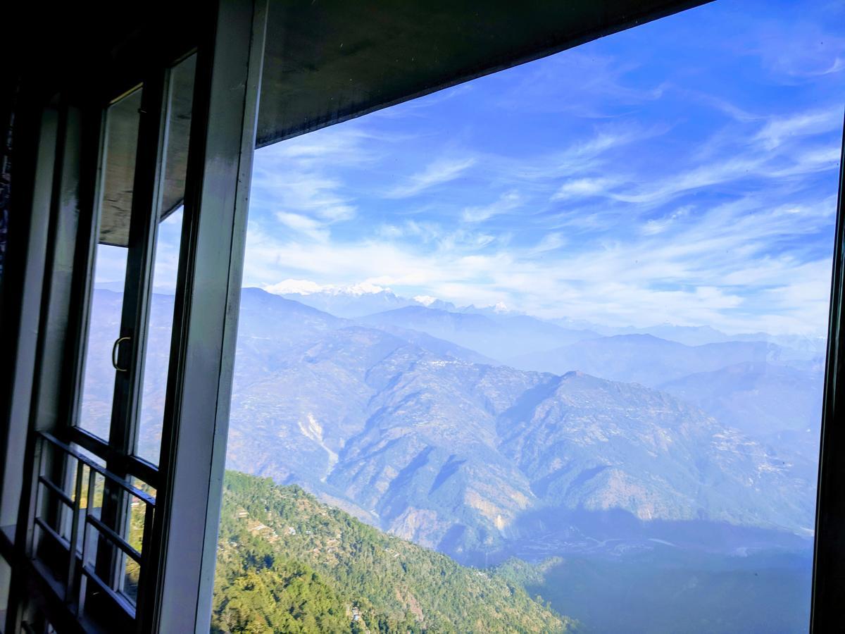 ホテル Yuru Retreat Delo カリンポン エクステリア 写真