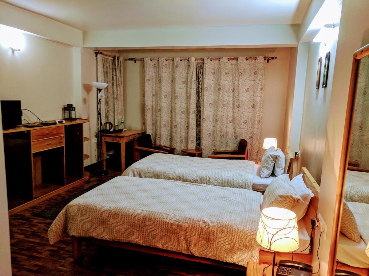 ホテル Yuru Retreat Delo カリンポン エクステリア 写真